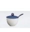 Afbeeldingen van Guzzini, suikerpot met lepeltje Feeling, wit en diepblauw, door Queensberry Hunt Levien